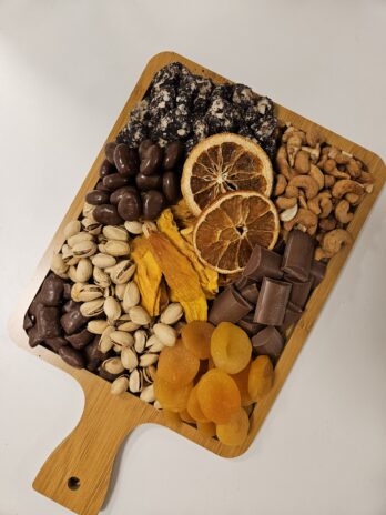Small dried fruit and nut board